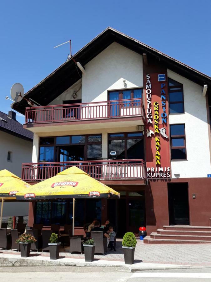 Gradska Kavana Guest House Kupres (Canton 10) Exterior foto